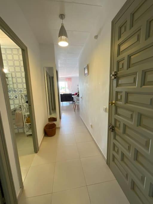Lindo Apartamento Con Vistas Al Puerto Mistral Empuriabrava Kültér fotó
